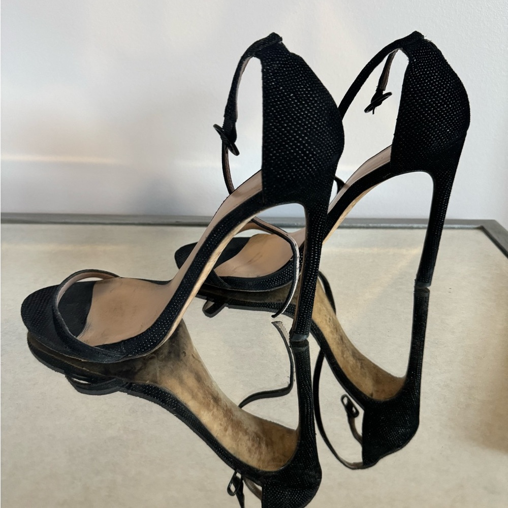 Stuart Weitzman Nudist Black Goosebump Napa Leather Strap Sandals